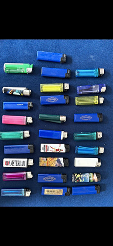 Mixed lot cigarette lighters - mixed,