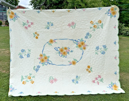 Vtg antique hand appliqued - antique, &