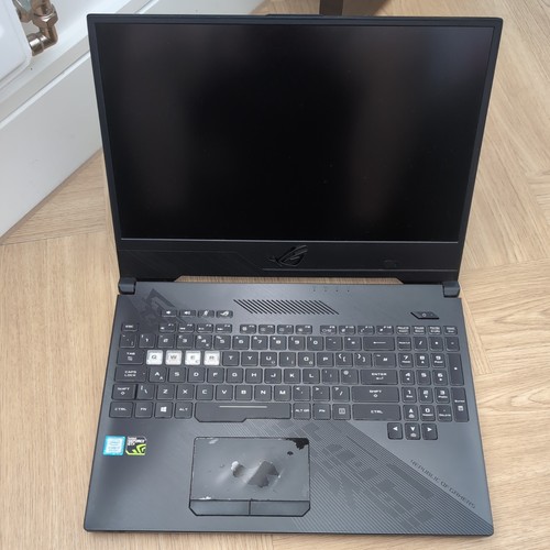 Asus rog strix gl504 6 - ii, 15.6"