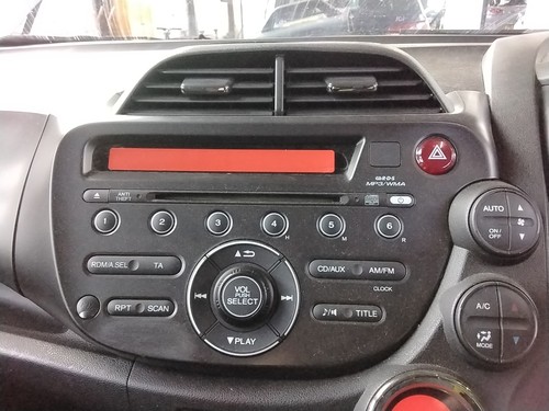 Player unit honda jazz mk3 - player,