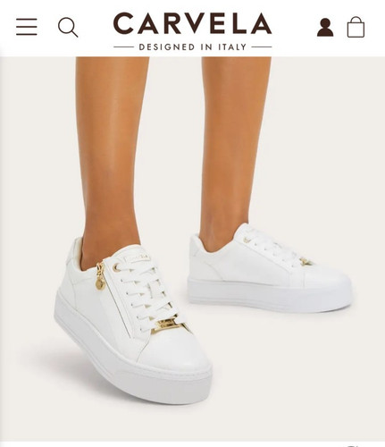 Carvela statement zip white