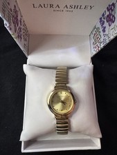 Laura Ashley Kate Petite Gold