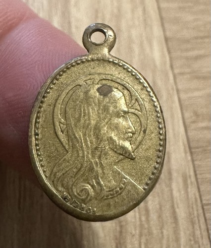 Vintage religious pendant - religious,