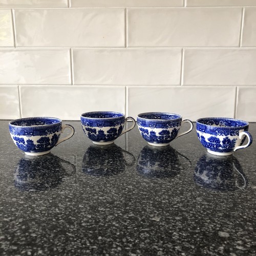 Vintage blue willow pattern - willow,