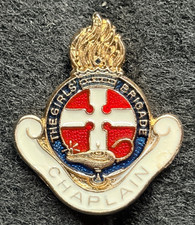 VINTAGE THE GIRLS BRIGADE CHAPLAIN ENAMEL PIN BADGE