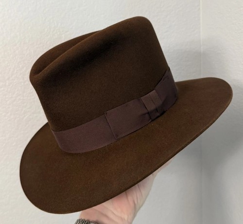 Indiana jones style - jones, fur