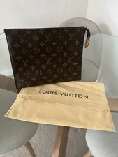 Louis Vuitton Poche Toilette