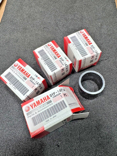 New genuine yamaha xj900s - new,