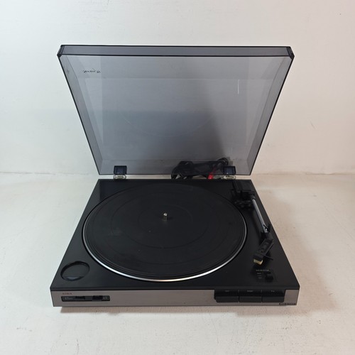 Aiwa stereo turntable system - stereo,