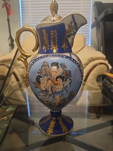 Majolica vase cherubs - vase,