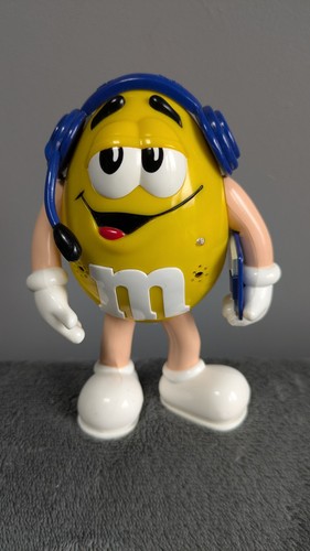 Yellow voice recorder - m&m,