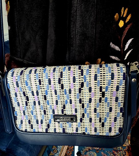 Gionni navy blue woven fabric - gionni,