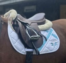 Jaguar Jump Saddle - MEDIUM GULLET - 17 Inch