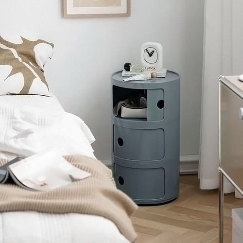 Drawers round bedside - 3,
