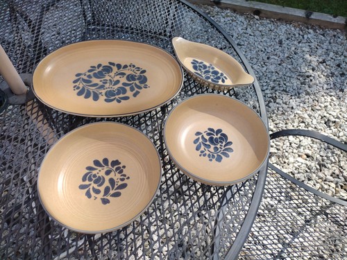 Lot pfaltzgraff folk art - pfaltzgraff,