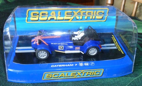 Scalextric c3437 caterham - c3437,