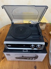 Dual MTR10 Twin Speed Turntable with Built In Speakers and FM Radio - Black/Silv