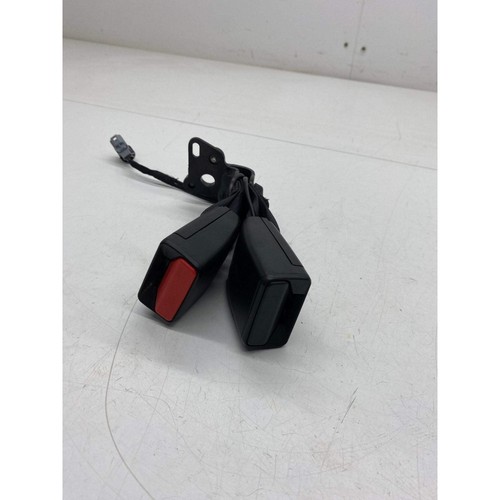 Renault clio seat belt - renault,