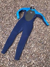 Ladies  Winter Wetsuit  Size 6