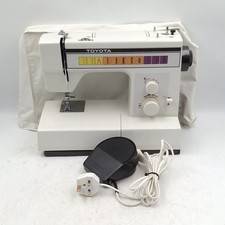Toyota 2202 Sewing Machine