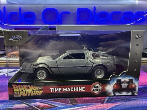 Jada back the future - 1/32,