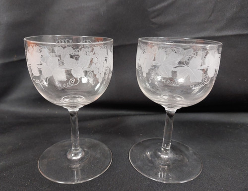 Pair lovely acid - of, etched