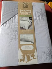 Enchanting Snowflakes