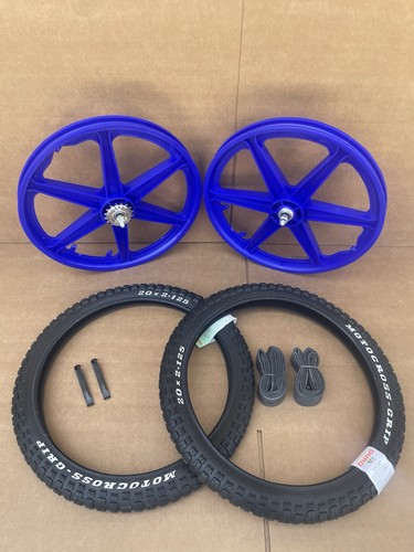 Bicycle plastic blue mag - plastic,