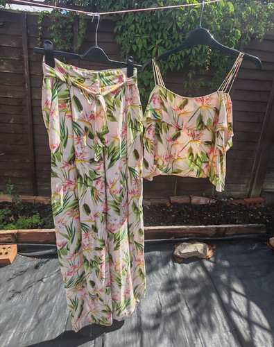 Zara tropical print matching - tropical,