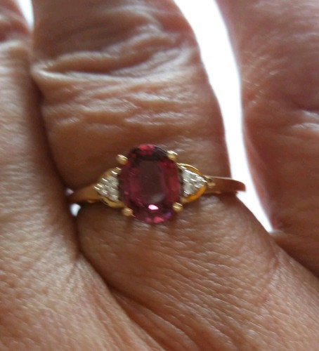 9ct gold pink garnet - gold,, ring