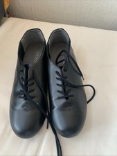 Tap Shoes Size 6.5  Capezio