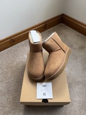 GENUINE UGG BOOTS W CLASSIC