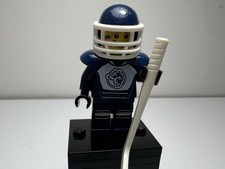 LEGO Minifigure Series 4 Ice Hockey Player (Set 8804, COL056)  Genuine, Used, GC