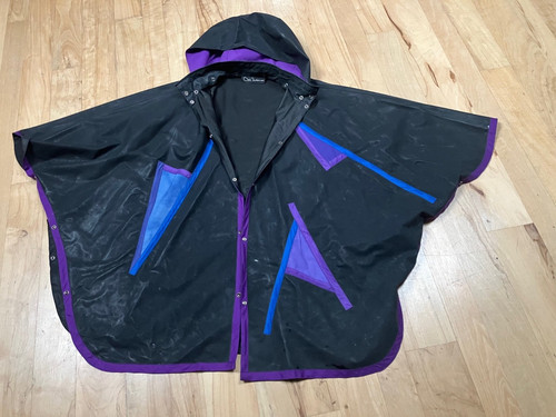 Gorgeous designer rain - , cape