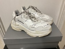 Balenciaga triple s trainers