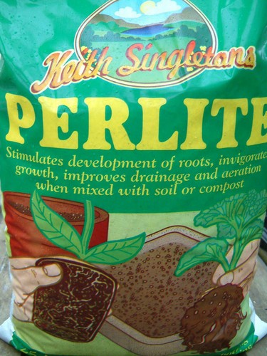 Perlite horticultural grade - perlite,