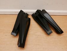 4 X FOLD OUT LEGS FOR BLACK &