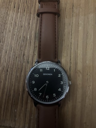 This sekonda wristwatch the - this,