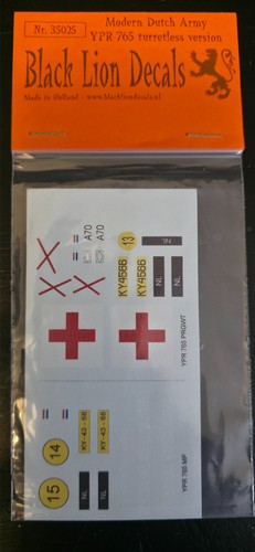 Black lion decals - 1/35,