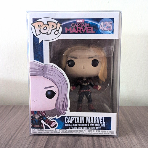 Funko pop marvel captain - marvel,