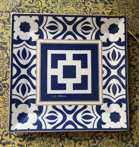 Italian porcelain square - an,