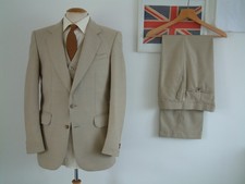 1970's 3 PIECE SUIT..38" x