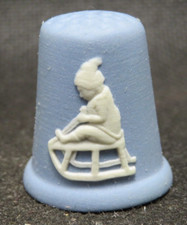 WEDGWOOD JASPERWARE THIMBLE CHRISTMAS 1985