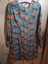 Vintage Retro Floral House Coat cotton Overall Apron Maid Dinner Lady Medium