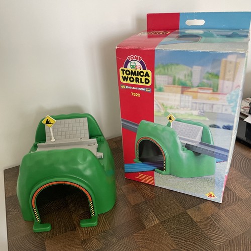 Btomy tomica world thomas - tomica,