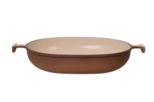 Large creuset low - le, cast