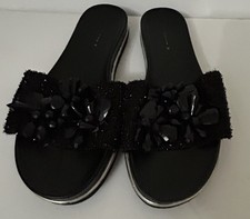 Women’s Zara Black