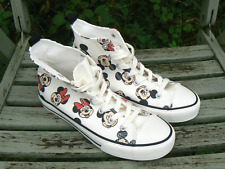 BNWOT Disney Mickey Mouse High