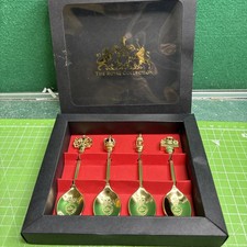 THE ROYAL COLLECTION ~ SET OF