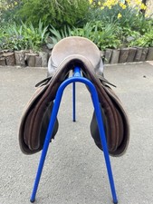 FARRINGTONS SHOW SADDLE - WELL